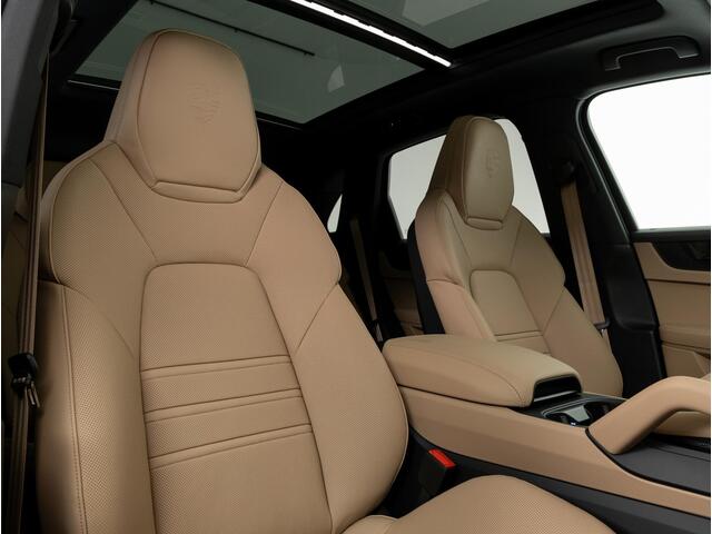 Porsche CAYENNE E-Hybrid Black Edition