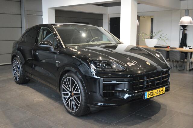 Porsche CAYENNE Coupé 3.0 E-Hybrid pano camera Bose leer 22 inch !!