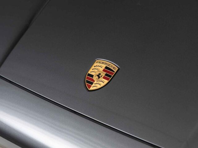 Porsche CAYENNE 3.0 E-Hybrid 470PK / Sport Design / Bose / 2024 / ACC