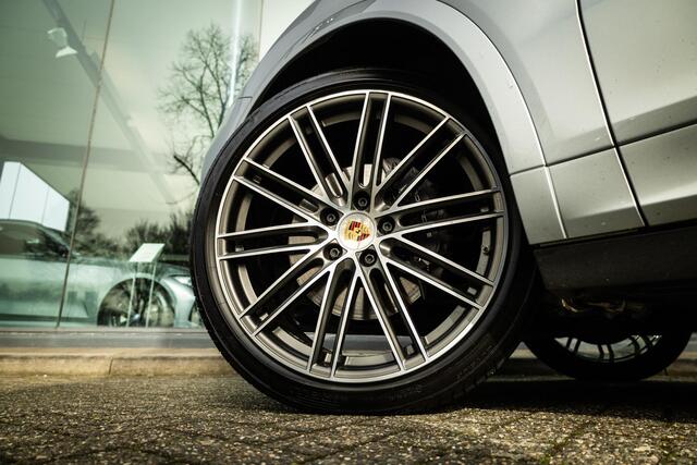 Porsche CAYENNE Coupé 3.0 E-Hybrid Sportuitlaat | Elekt. Trekhaak | NL Auto