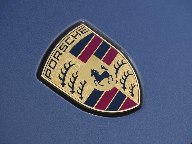Porsche CAYENNE 3.0 E-Hybrid 462PK / Platinum Edit. / 2022 / 360°