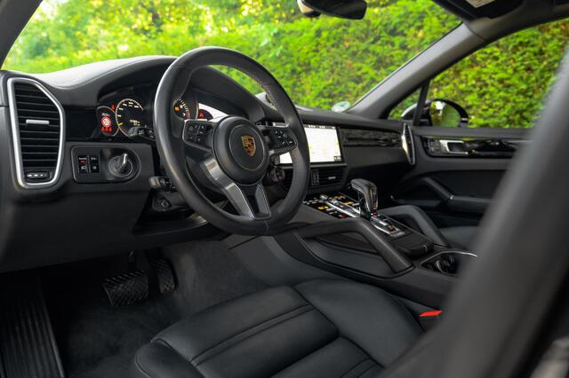 Porsche CAYENNE E-Hybrid SportDesign | 22inch | StoelClimate | BOSE | HUD | SportUitl