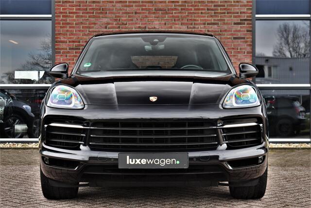 Porsche CAYENNE 3.0 Pano Chrono+Sport Trekh Luchtv 21inch BOSE Sfeer