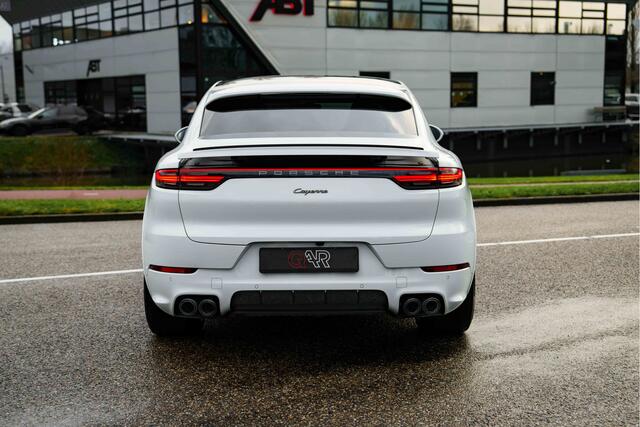 Porsche CAYENNE Coupé 3.0 E-Hybrid Platinum Edition | Luchtvering | Sport Chrono | 360 camera | Stoelen pakket met geheugenfunctie | 22"