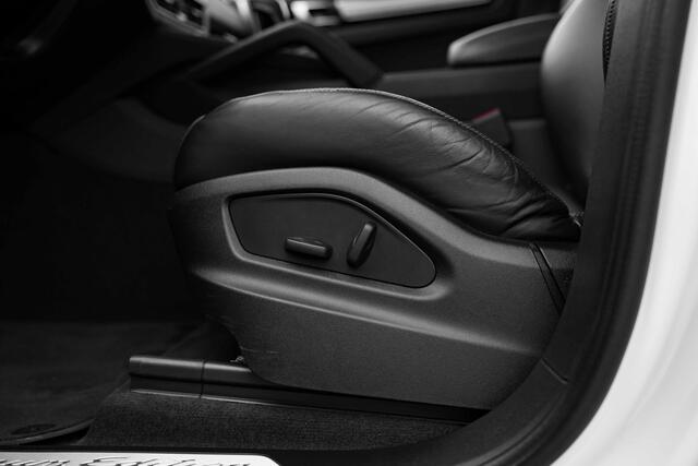 Porsche CAYENNE Coupé 3.0 E-Hybrid Platinum Edition | Luchtvering | Sport Chrono | 360 camera | Stoelen pakket met geheugenfunctie | 22"