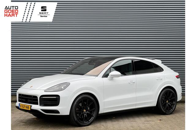 Porsche CAYENNE Coupé 3.0 E-Hybrid Carrarawit Metallic Panoramadak Luchtvering Sport-Chrono Achterasbesturing Softclose Vol-Leder NL-Auto