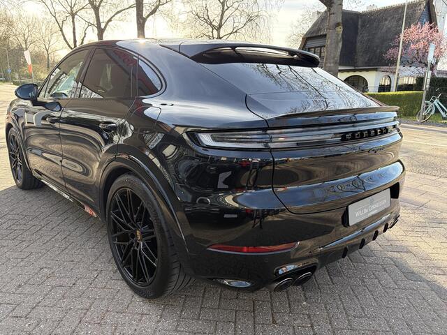 Porsche CAYENNE Coupé 3.0 E-Hybrid Pano Trekhaak NL Auto Sport Chrono