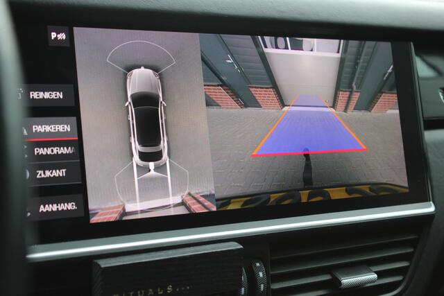 Porsche CAYENNE Coupé 3.0 E - Hybrid - 22 inch - Sport Design - Panoramadak - Adaptieve cruise control - Sport Grono 18 voudig verstelbare stoelen - Luchtvering - Matrix Led koplampen - Trekhaak Nederlandse Porsche - Bose - Rondom zicht camera