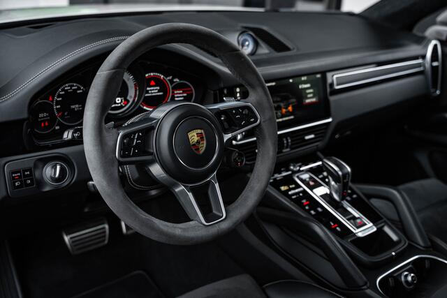 Porsche CAYENNE Coupé 4.0 GTS - Sport Chrono | Panorama | Bose | Luchtvering