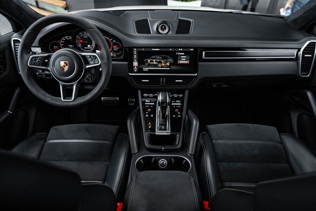 Porsche CAYENNE Coupé 4.0 GTS - Sport Chrono | Panorama | Bose | Luchtvering