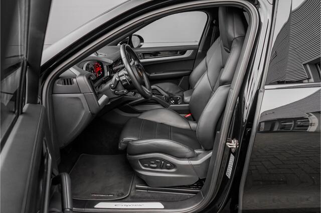 Porsche CAYENNE Coupé 3.0 E-Hybrid Sport Design Black Edition ACC HUD Luchtv Trekhaak