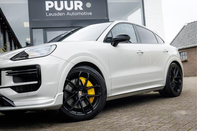 Porsche CAYENNE Coupé 4.0 Turbo E-Hybrid Cashmere Beige Techart - Passenger Display - Trekhaak