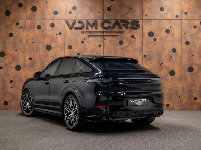 Porsche CAYENNE Coupé 3.0 E-Hybrid Black Edition