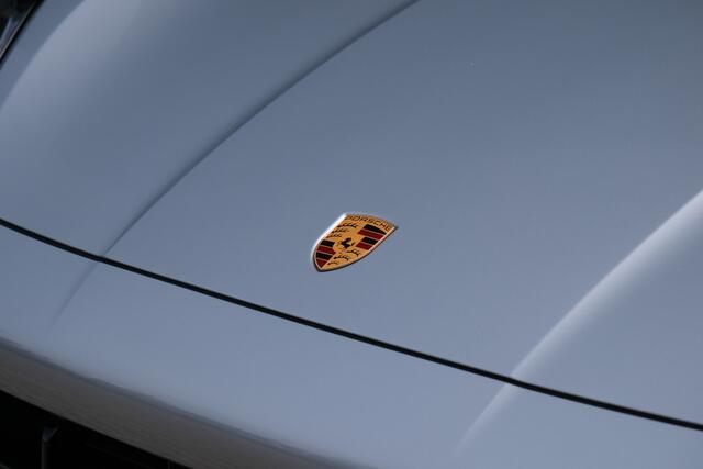 Porsche CAYENNE 3.0 E-Hybrid Nieuw Model | Achterasbesturing | Sportchrono + Sport Design | Elec Trekhaak |