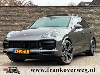 porsche-cayenne-4.0-turbo-s-e-hybri