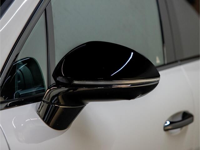 Porsche CAYENNE 3.0 E-Hybrid | SportDesign | 18-weg | Luchtvering | Sportuitlaat | 360° | ACC |