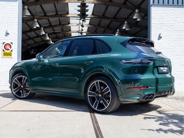 Porsche CAYENNE 3.0 E-Hybrid Platinum Edition *1STE EIG | NAP | VOL! | Techart | Pano | Sportuitl. | Stoelvent- & verw. V+A | HUD | Volleder/Alcantara | Carbon*