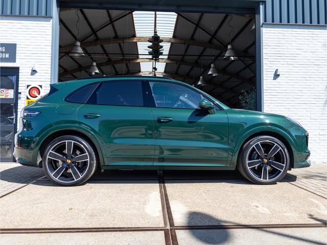 Porsche CAYENNE 3.0 E-Hybrid Platinum Edition *1STE EIG | NAP | VOL! | Techart | Pano | Sportuitl. | Stoelvent- & verw. V+A | HUD | Volleder/Alcantara | Carbon*