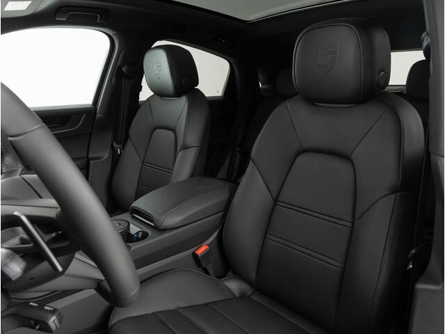 Porsche CAYENNE Coupé E-Hybrid Black Edition