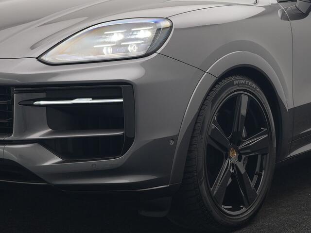 Porsche CAYENNE Coupé 3.0 E-Hybrid PHEV | MY 2024 Facelift | | Trekhaak Af Fabriek | Panodak | Luchtvering | Sportuitlaat | PDLS+ | Sport Chrono | InnoDrive Adaptive Cruise | SportDesign | Head up | Soft Close | 22"L.M | 360 Camera | Plug In Hybrid