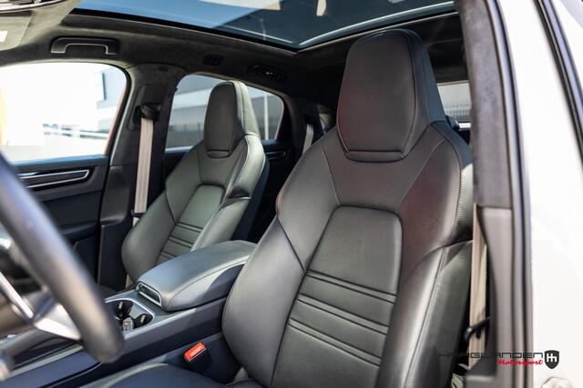 Porsche CAYENNE Coupé 3.0 E-Hybrid Platinum Edition 37000 km