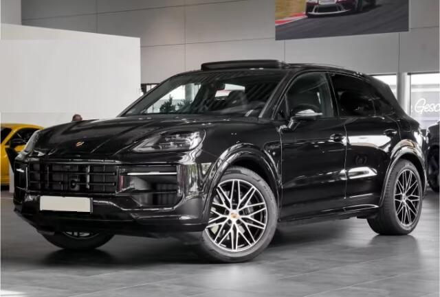 Porsche CAYENNE 3.0 S E-Hybrid 470 PK Panoramadak Porsche InnoDrive Adaptieve Sportstoelen Achterasbesturing