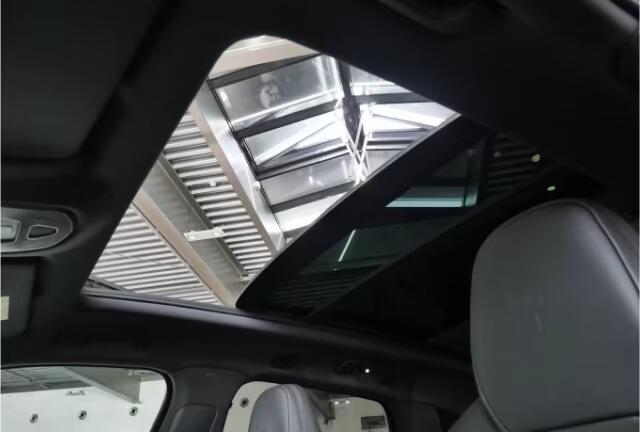 Porsche CAYENNE 3.0 S E-Hybrid 470 PK Panoramadak Porsche InnoDrive Adaptieve Sportstoelen Achterasbesturing