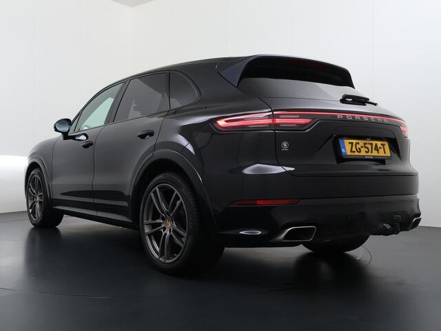 Porsche CAYENNE 3.0 Panoramadak Trekhaak 360 Camera Bose Luchtvering