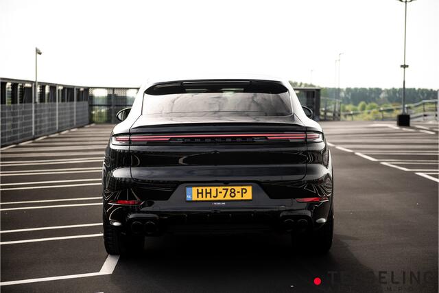 Porsche CAYENNE Coupé 3.0 E-Hybrid | NP 170 | Burmester | HU | Carbon