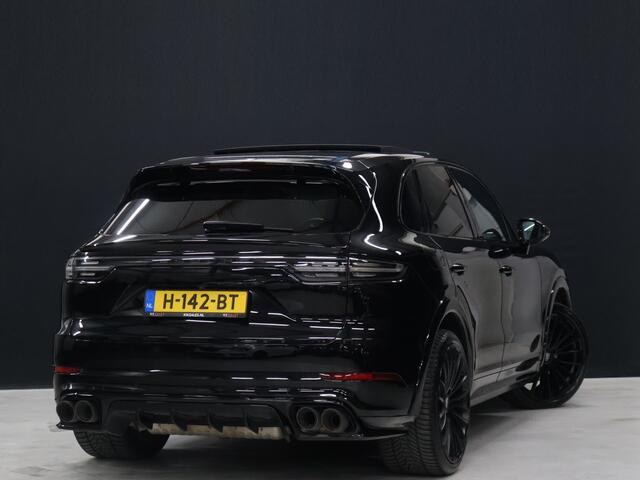 Porsche CAYENNE 3.0 E-Hybrid TechArt [SCHUIFKANTELDAK, SPORT CHRONO, KLEPPENSYSTEEM, SPORT DESIGN, PDLS+, LUCHTVERING, BOSE, MEMORY, STOELVERWARMING, APPLE CARPLAY, CAMERA, NIEUWSTAAT]