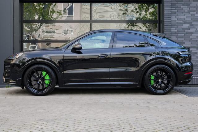Porsche CAYENNE Coupé 4.0 Turbo E-Hybrid GT | NAP! | TECHART | LICHTGEWICHT PAKKET | BURMESTER | 4WIELSTUURING | HUD | KERAMISCH |