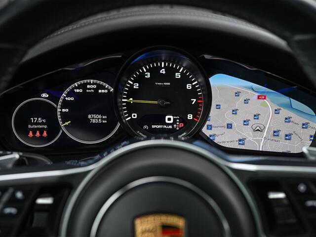 Porsche CAYENNE Coupé 3.0 E-Hybrid