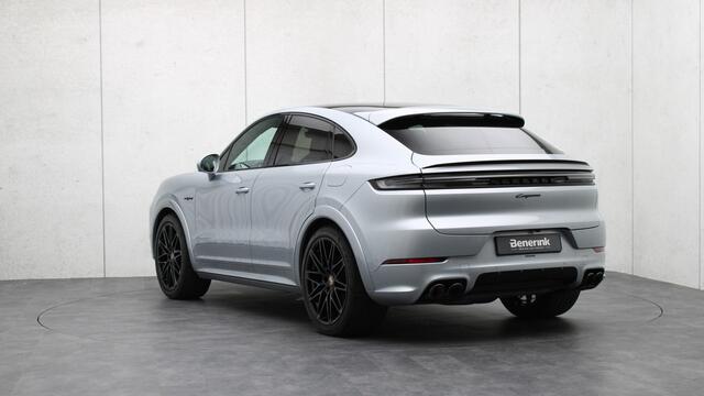 Porsche CAYENNE Coupé E-Hybrid SportDesign | Head-up | Sportuitlaat | BOSE Sound | Night-Vision | Trekhaak | Bijrijdersdisplay
