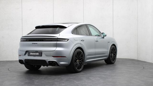 Porsche CAYENNE Coupé E-Hybrid SportDesign | Head-up | Sportuitlaat | BOSE Sound | Night-Vision | Trekhaak | Bijrijdersdisplay