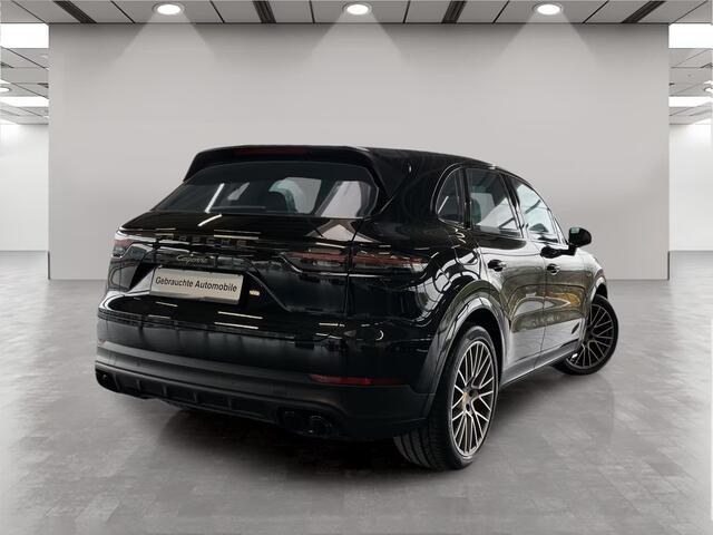 Porsche CAYENNE 3.0 E-Hybrid Platinum Edition | PANORAMADAK | TREKHAAK | BOSE | LUCHTVERING |