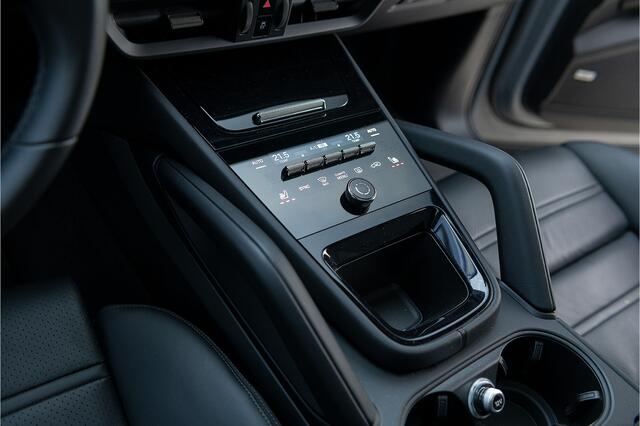 Porsche CAYENNE Coupé 3.0 S E-Hybrid Sport Design ACC Pano GTS Stoel 360 BijrijDisplay Head Up Matrix Memory Trekhaak