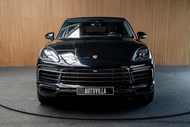 Porsche CAYENNE Coupé 3.0 Pano Sport-chrono 360° Luchtvering Leer Navi ACC 22'' LM velgen Memory seats Bose Stuurverwarming Elektr. bedienbare achterklep PDC LM velgen Stuurverwarming Stoelverwarming Zwarte binnenhemel Climate CarPlay