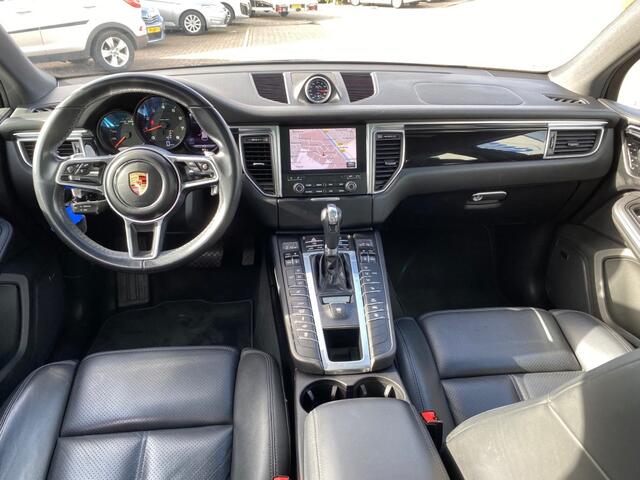 Porsche MACAN 245pk NL-auto Leder Pano CarPlay