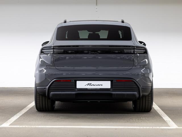 Porsche MACAN 4