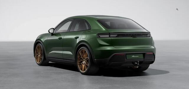 Porsche MACAN 4