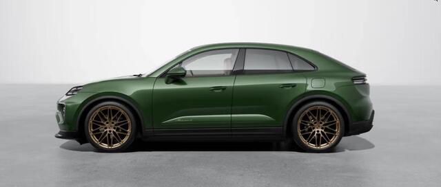 Porsche MACAN 4