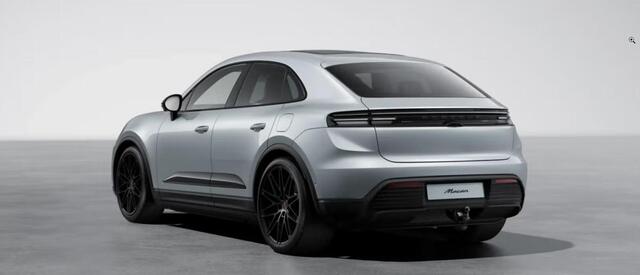 Porsche MACAN 4