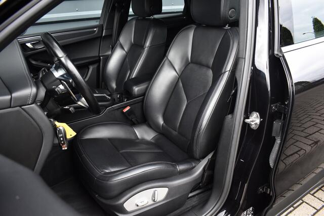 Porsche MACAN 2.0 PDK | Trekhaak Elek. | Camera | Lederen Bekleding | Stoelverwarming | Lane Asist.
