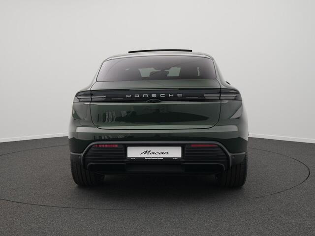 Porsche MACAN 4