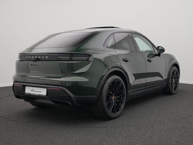 Porsche MACAN 4
