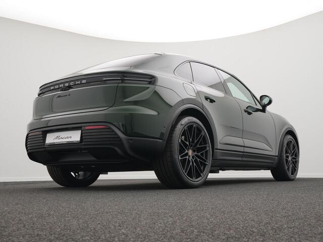 Porsche MACAN 4