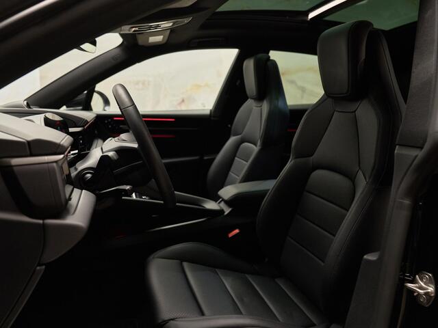 Porsche MACAN 4, 21", pano, luchtv., tr.haak, surround view, Bose, privacy