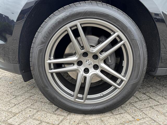 Porsche MACAN 2.0 245pk PDK Facelift Led Panoramadak Carbon 106dkm!!