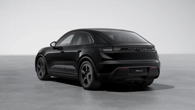 Porsche MACAN 4