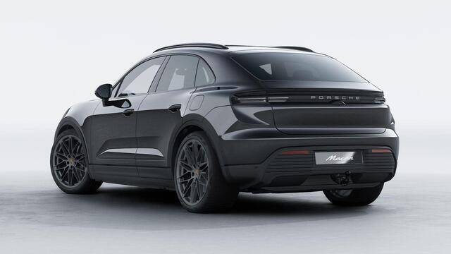 Porsche MACAN 4